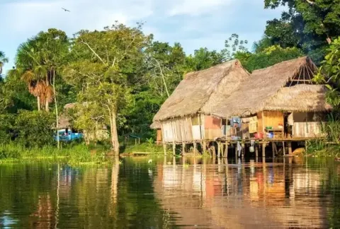 4D3N Amazonas-Regenwaldtour mit Canopy Walk, Luxustouren vom Flughafen Iquitos
